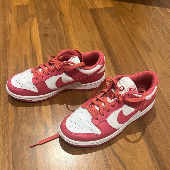 Nike Dunk Archeo Pink - Picture 2 of 6